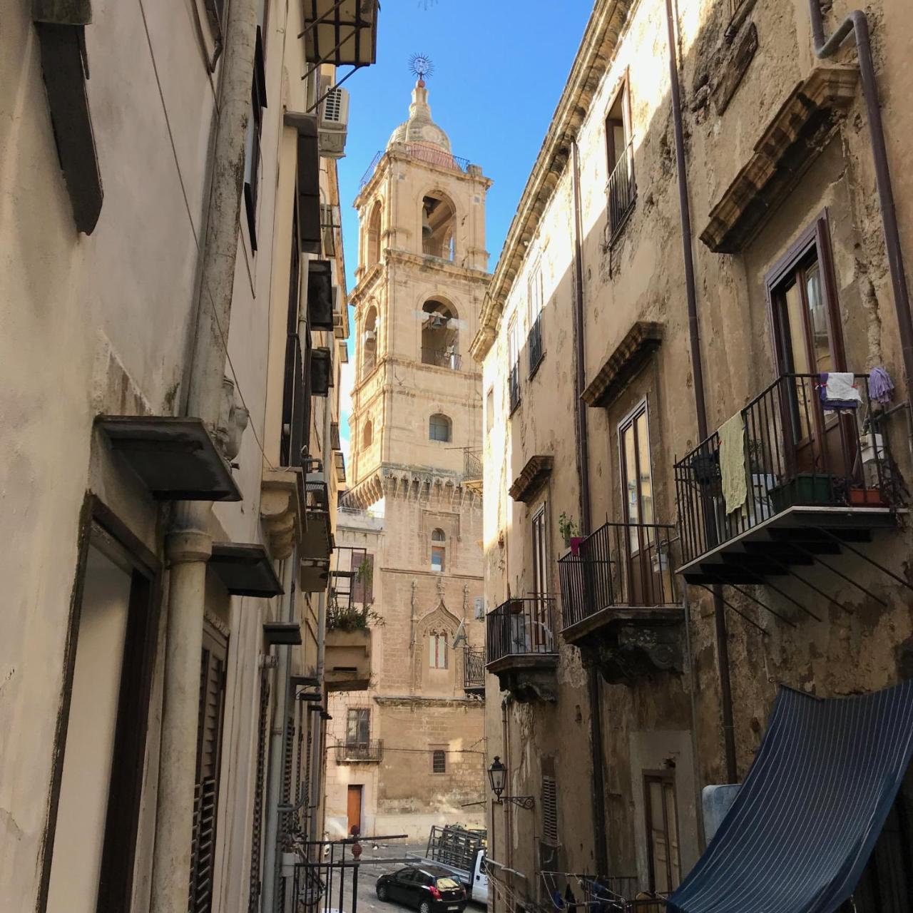 Ai Tre Mercati Palermo Exterior photo